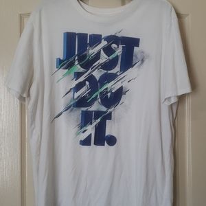 Nike Tee